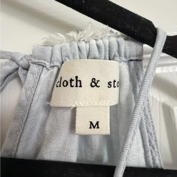 cloth & stone Women’s Pale Light Blue Cropped Wide-Leg Halter Pocket Jumpsuit M - Picture 4 of 5